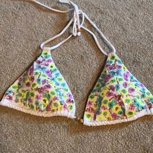 Brand new Victoria’s Secret bikini top!